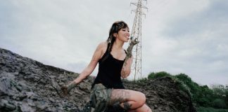 beabadoobee Announces New Album ‘Pylon,’ Releases New Single ‘Sun Has Set’